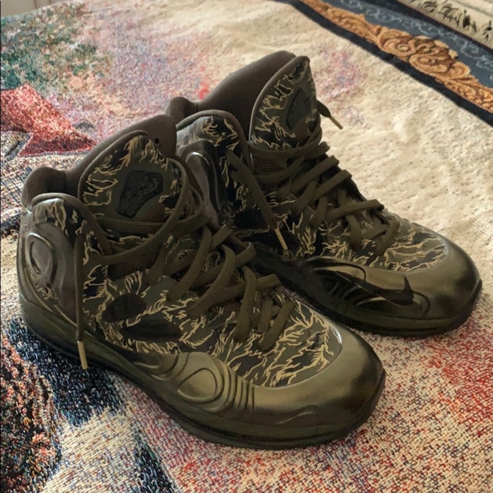 Nike Air Max Hyperposite ‘Tiger Camo’ (Size 11)